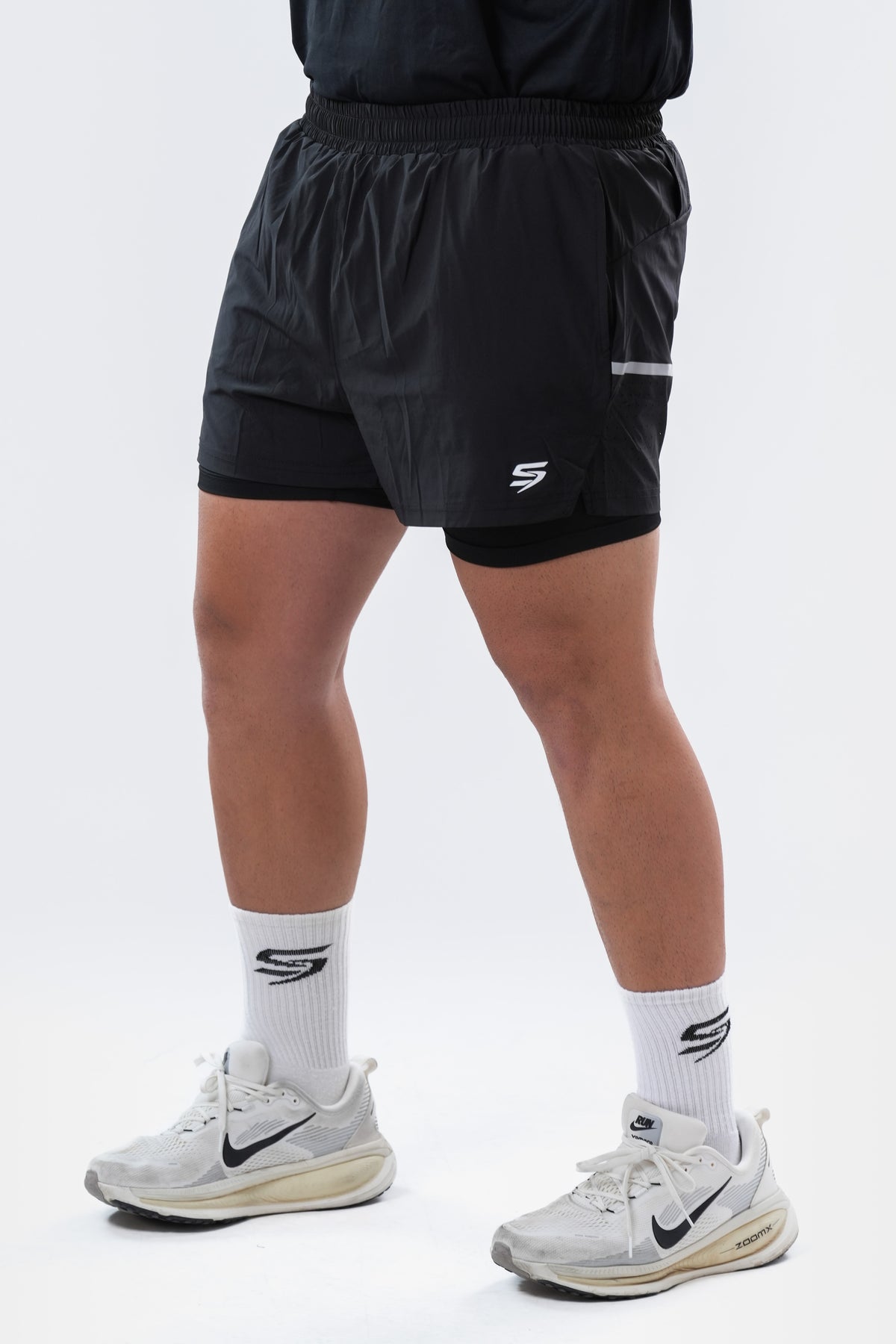 2-in-1 Run Shorts